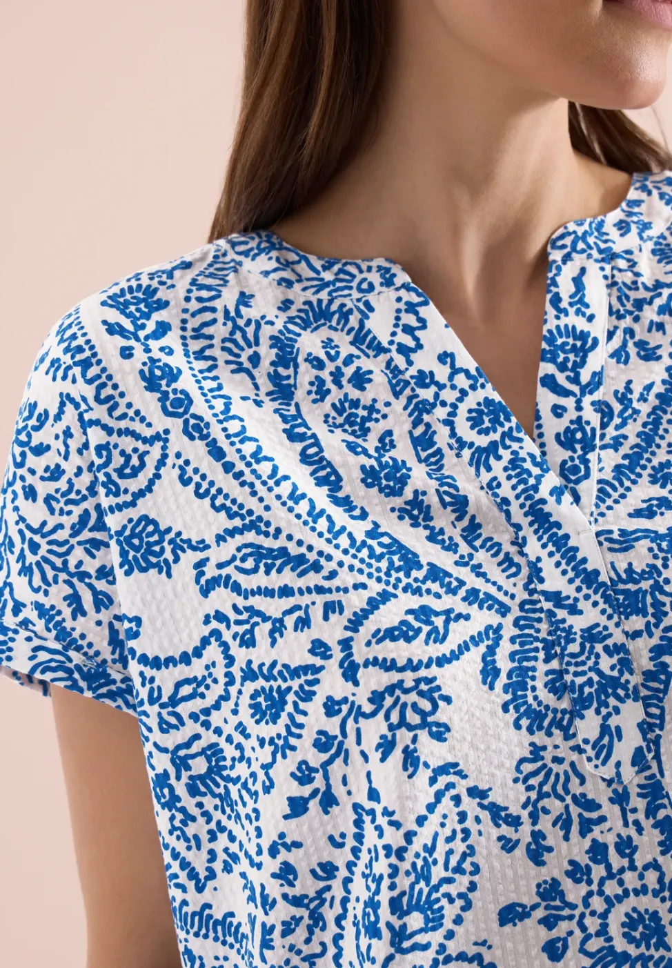 Kurzarm Bluse in Seersuckerqualität