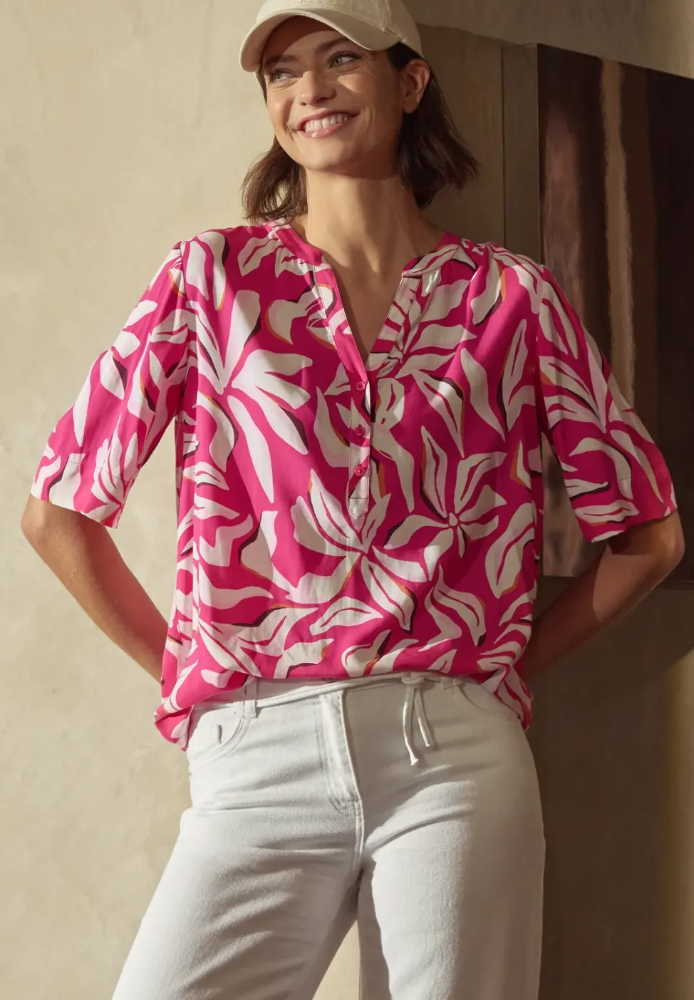 Kurzarm Bluse mit floralem Muster