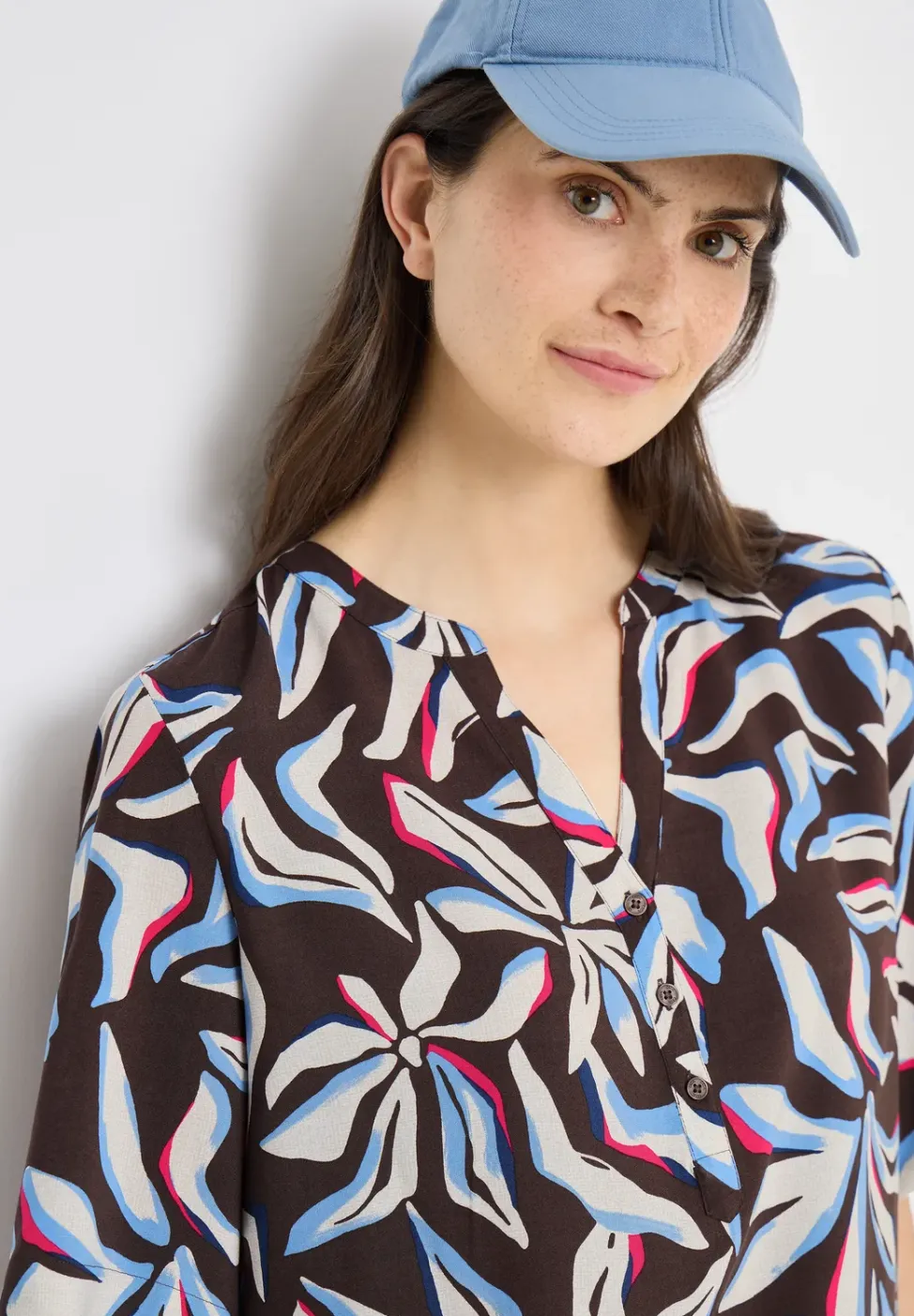 Kurzarm Bluse mit floralem Muster