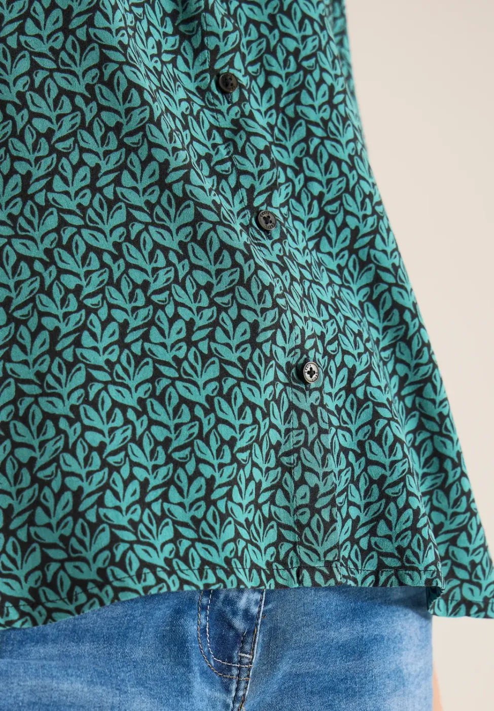 Kurzarm Bluse mit Knopfleiste