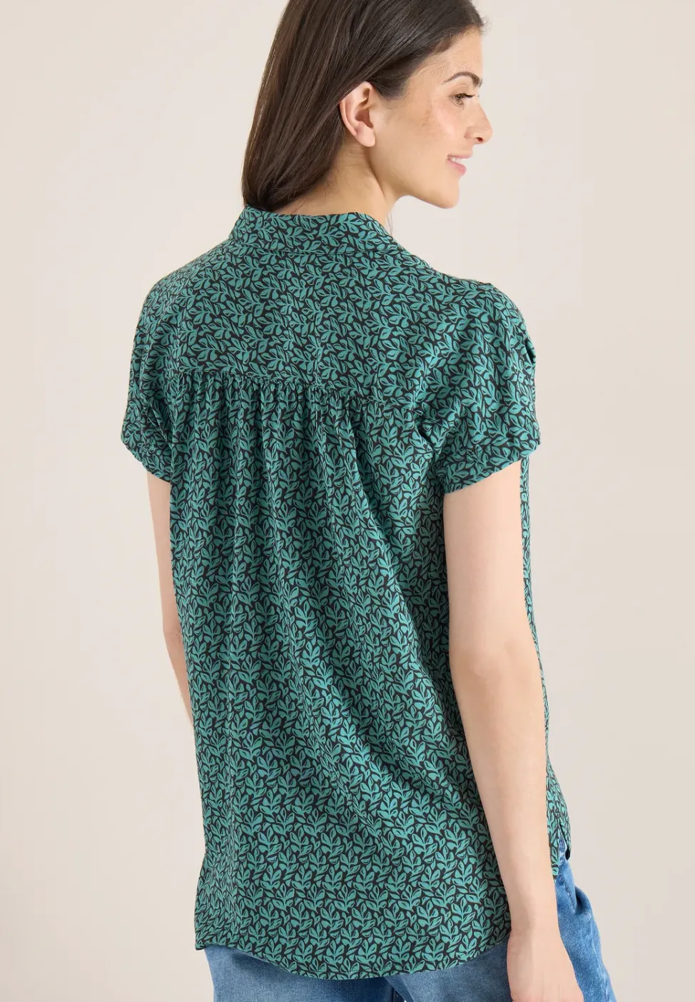 Kurzarm Bluse mit Knopfleiste