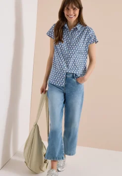 Kurzarm Bluse mit Minimal Print
