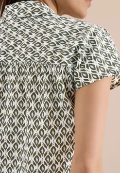 Kurzarm Bluse mit Minimal Print