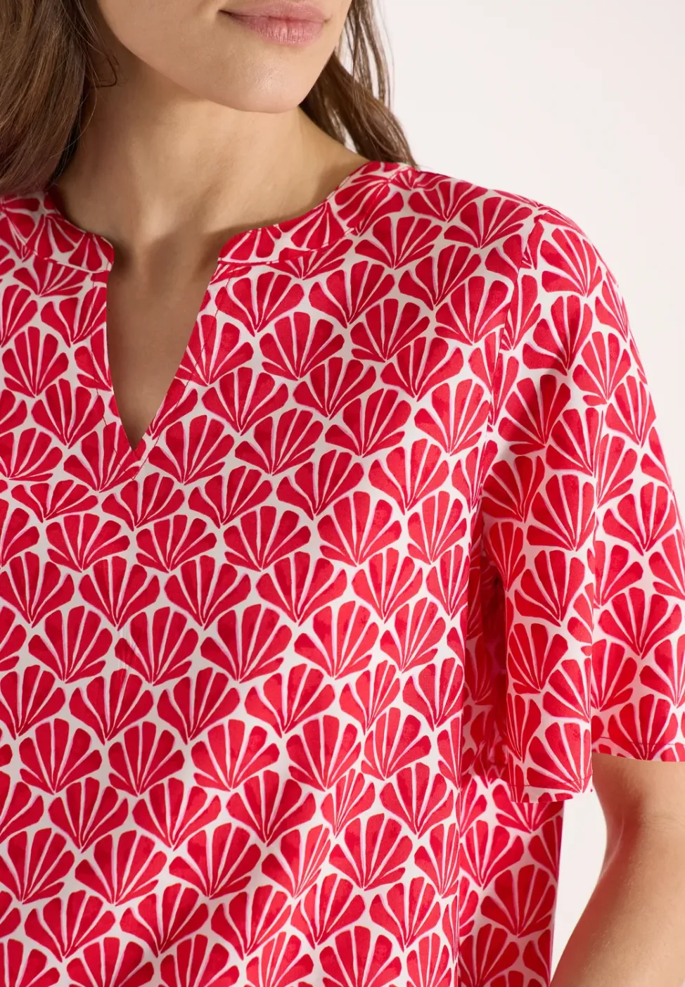 Kurzarm Bluse mit Muschelprint