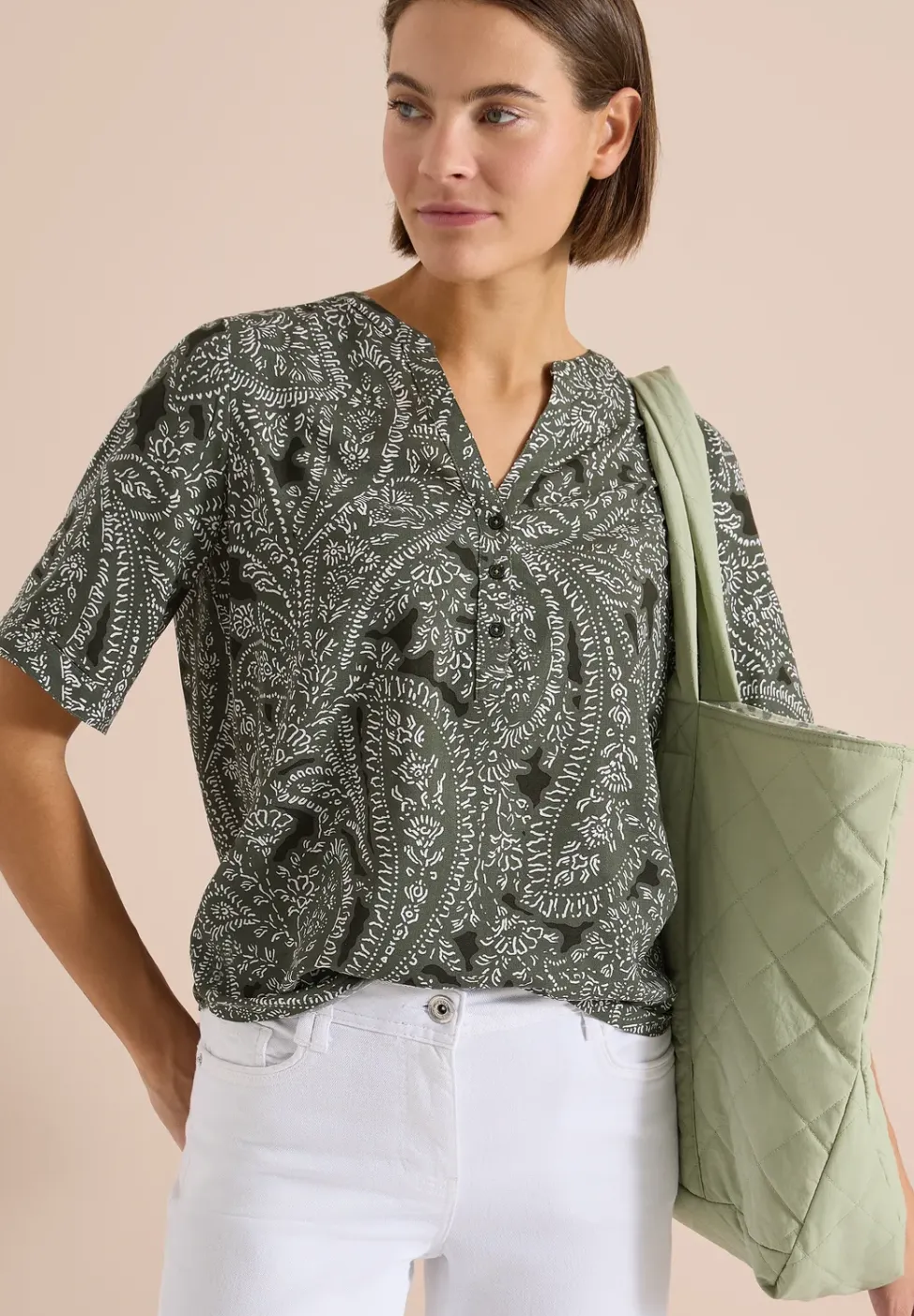 Kurzarm Bluse mit Paisley Print