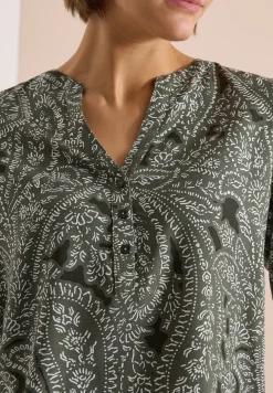 Kurzarm Bluse mit Paisley Print