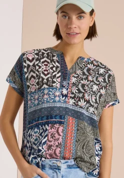 Kurzarm Bluse mit Patchwork-Print