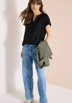 Kurzarm Bluse mit Split Neck