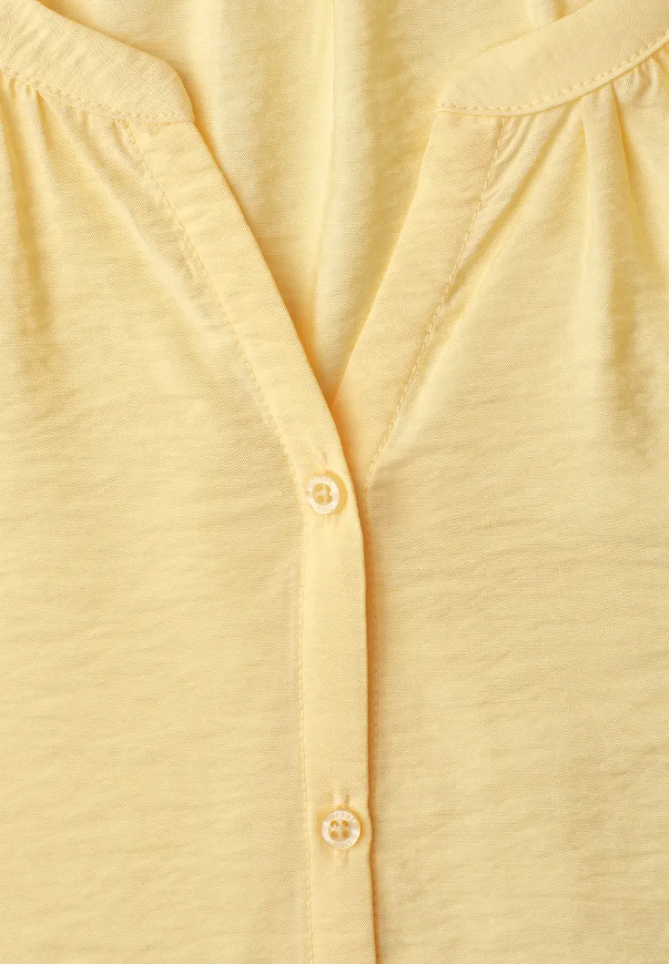 Kurzarm Bluse mit Split Neck und Knöpfen