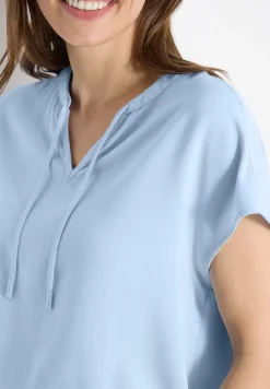 Kurzarm Bluse mit Strukturmix
