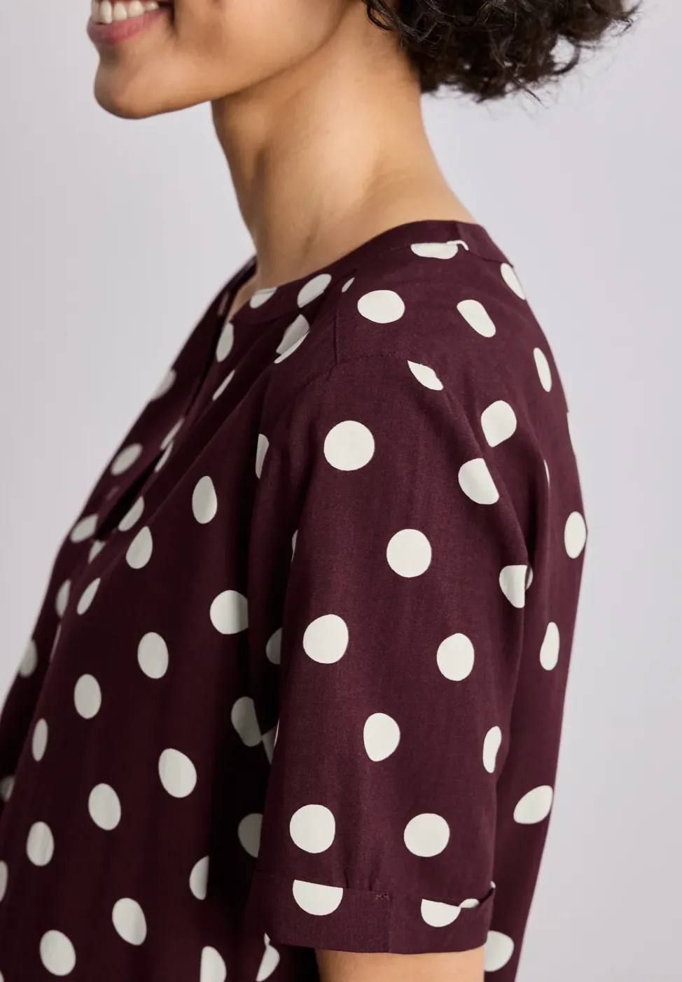 Kurzarm Bluse mit Turn-Up
