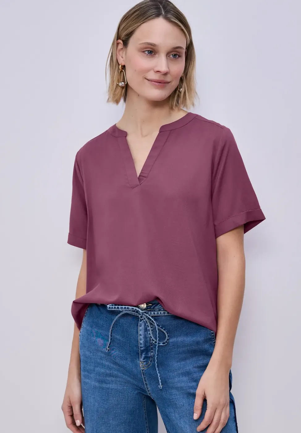 Kurzarm Bluse mit Turn-Up