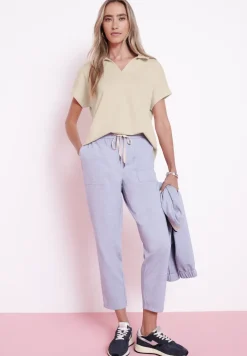 Kurzarm Poloshirt mit Rippdetail