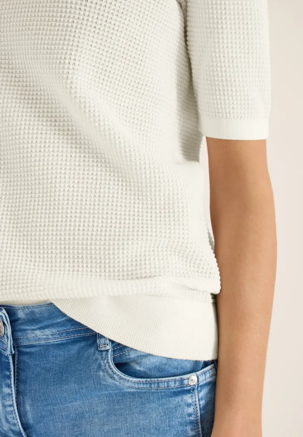 Kurzarm Pullover mit Struktur