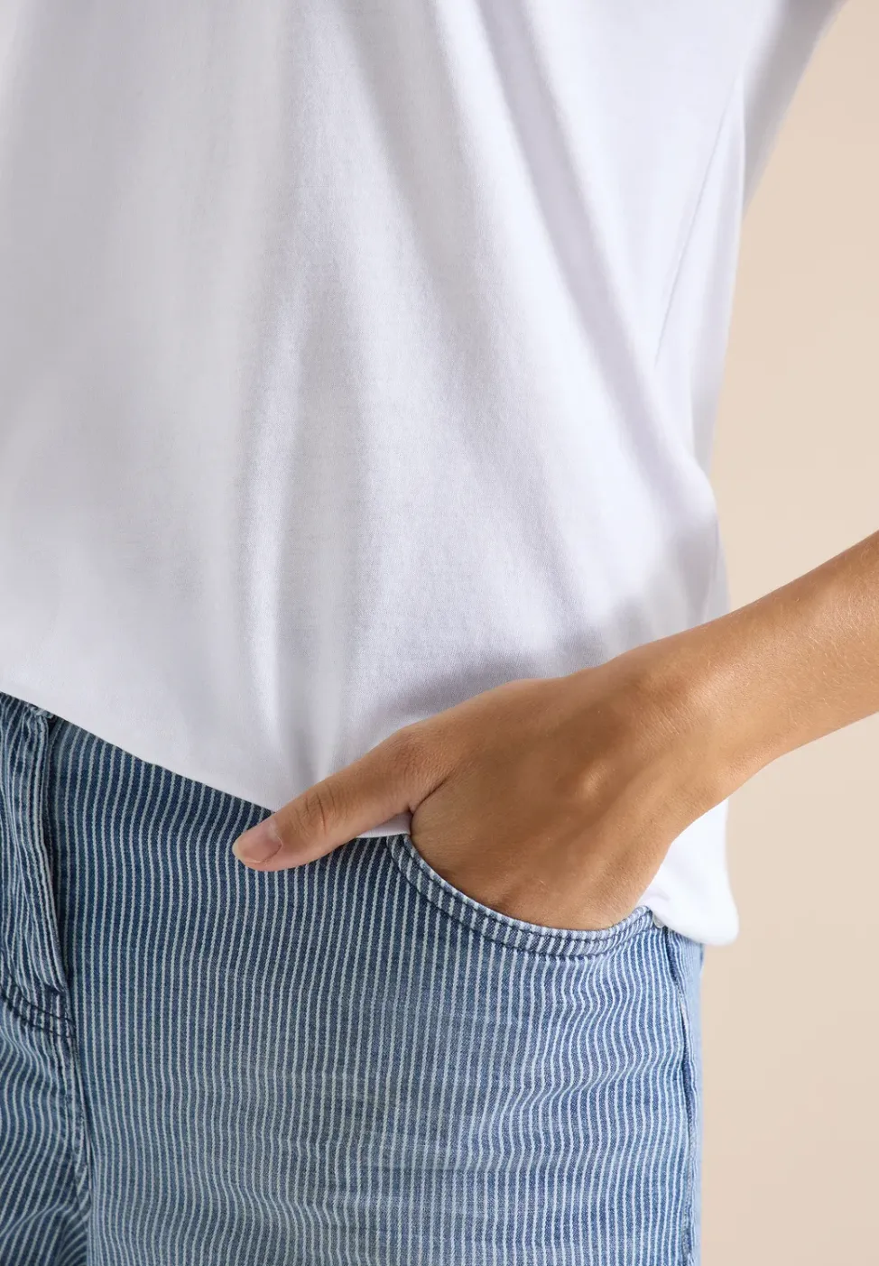 Kurzarm Shirt im Tunika-Look