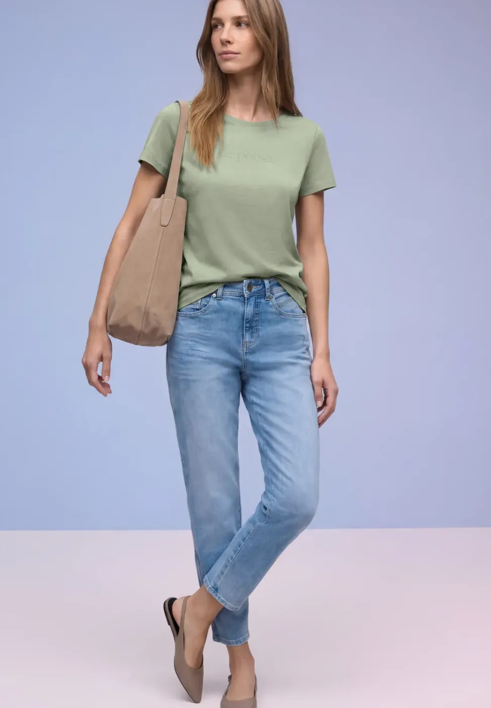 Kurzarm Shirt mit Folien-Wording