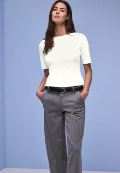 Kurzarm Shirt mit Knopfdetail