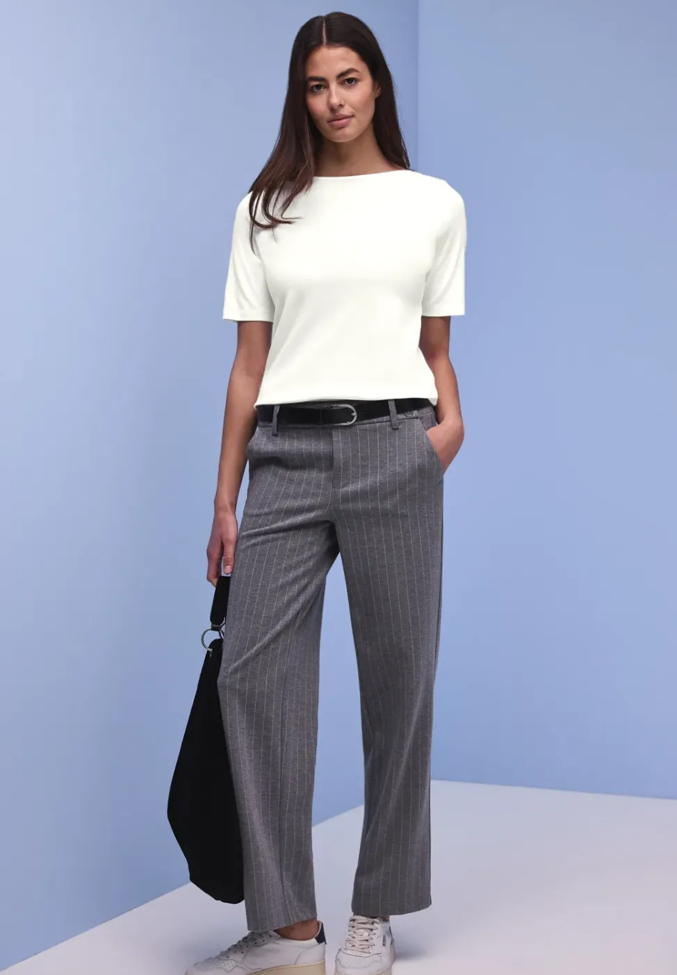 Kurzarm Shirt mit Knopfdetail