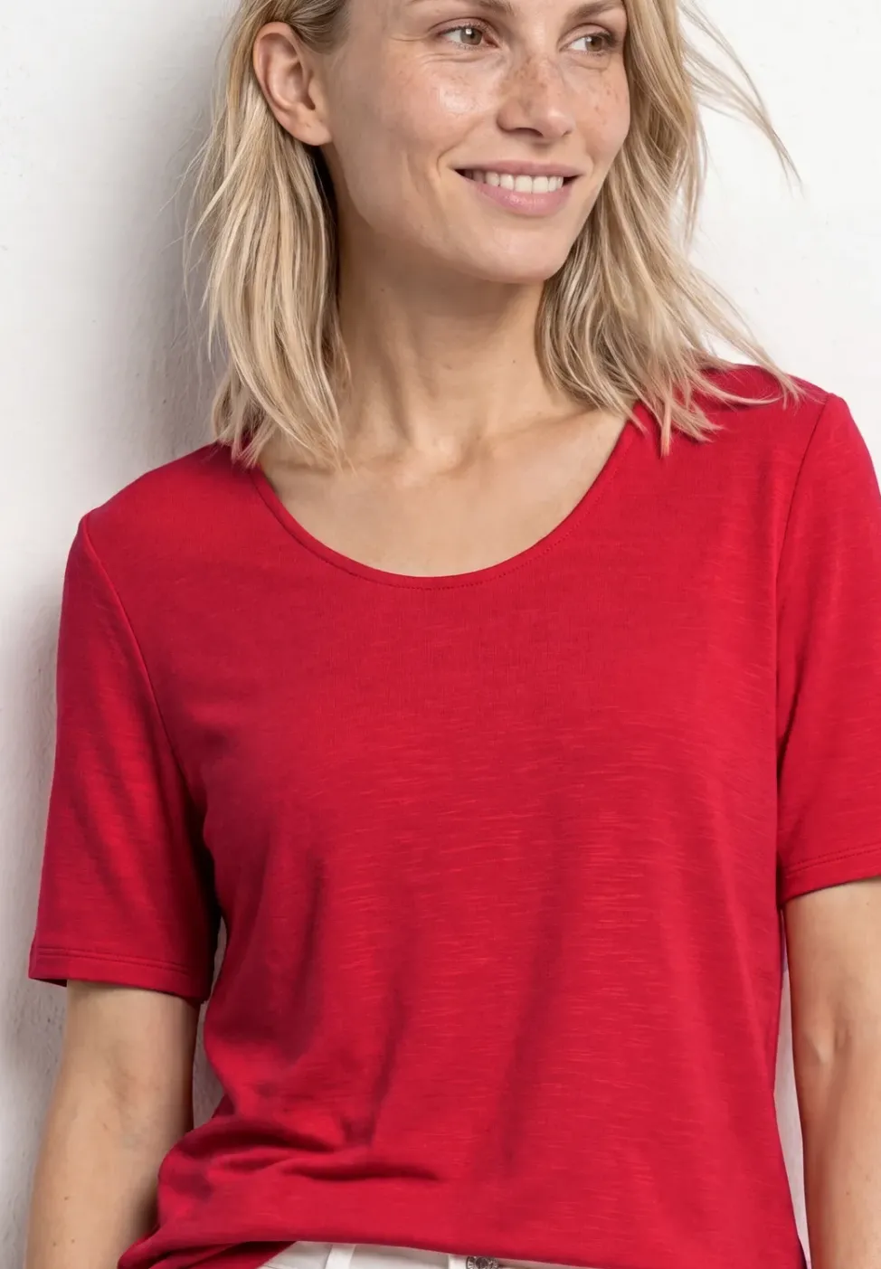 Kurzarm Shirt mit Knotendetail