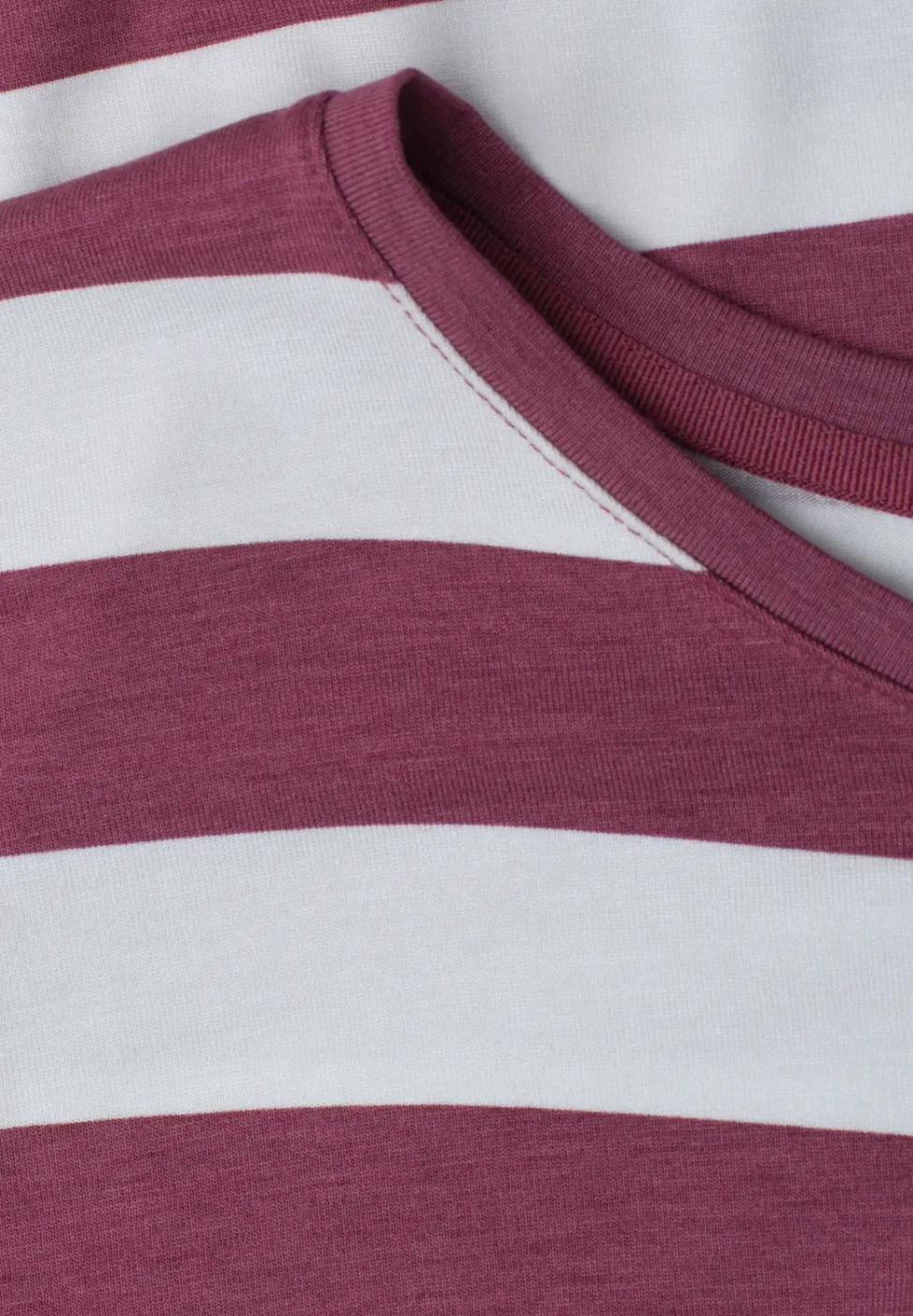 Kurzarm Shirt mit Rundhals und Print