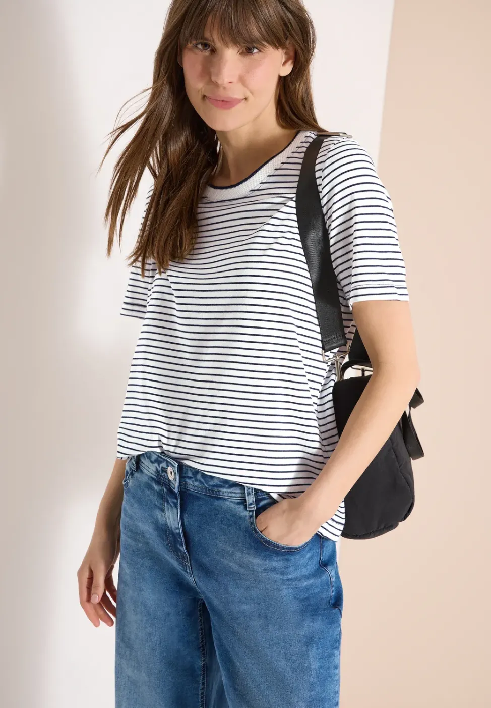 Kurzarm Shirt mit Rundhals und Streifen