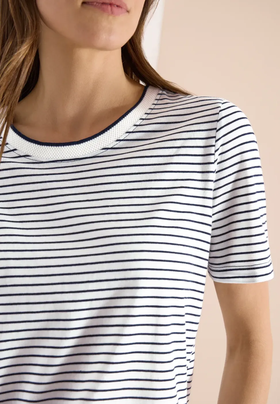 Kurzarm Shirt mit Rundhals und Streifen