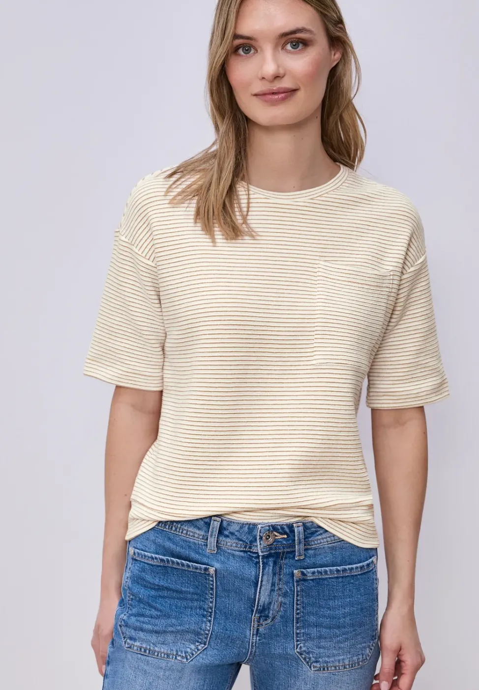 Kurzarmshirt mit Strukturstreifen
