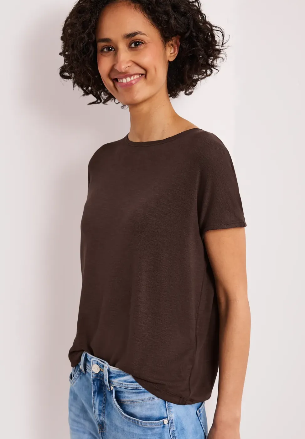Kurzarm Shirt mit U-Boot-Ausschnitt