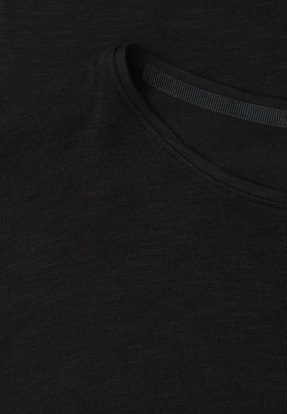 Kurzarm Shirt mit U-Boot-Ausschnitt