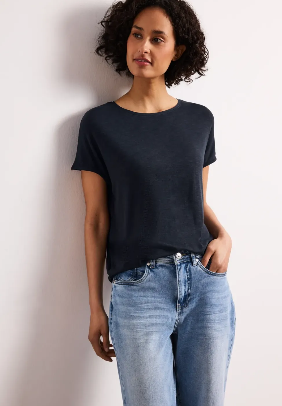 Kurzarm Shirt mit U-Boot-Ausschnitt