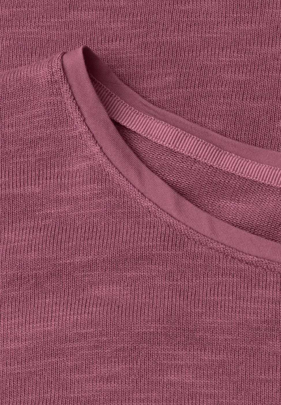 Kurzarm Shirt mit U-Boot-Ausschnitt