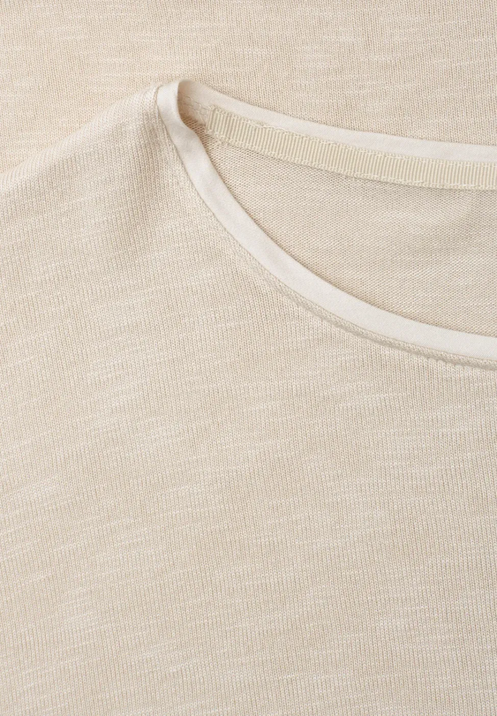Kurzarm Shirt mit U-Boot-Ausschnitt