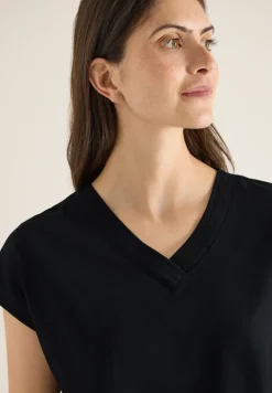 Kurzarm Shirt mit V-Neck in Unifarbe