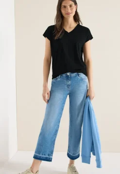 Kurzarm Shirt mit V-Neck in Unifarbe