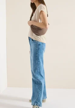 Kurzarm Shirt mit V-Neck in Unifarbe