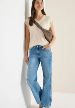 Kurzarm Shirt mit V-Neck in Unifarbe