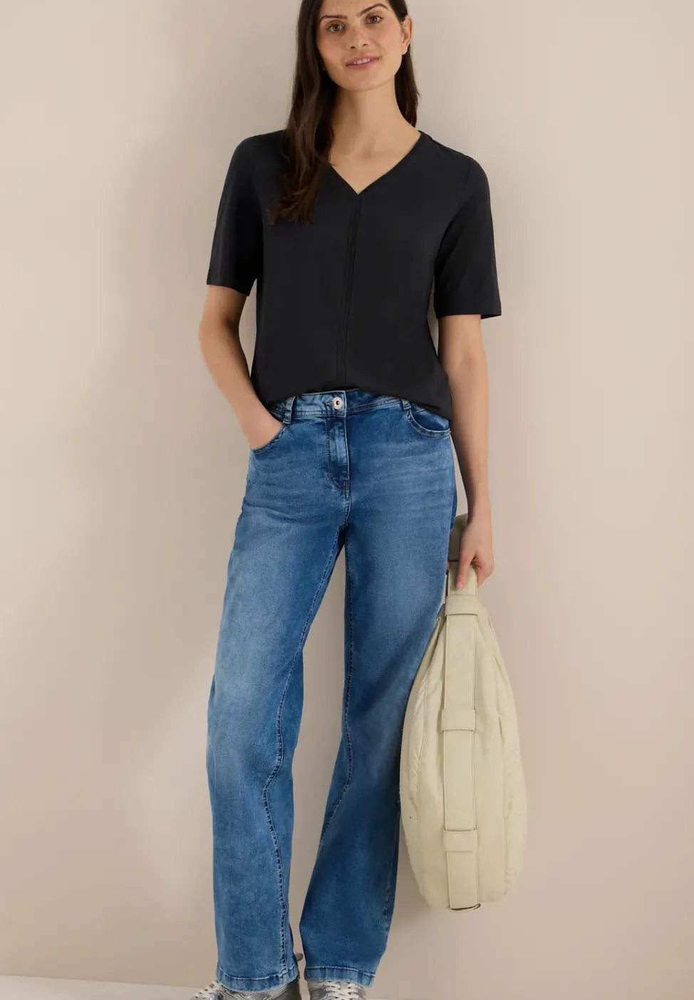 Kurzarm T-Shirt im Tunika-Look