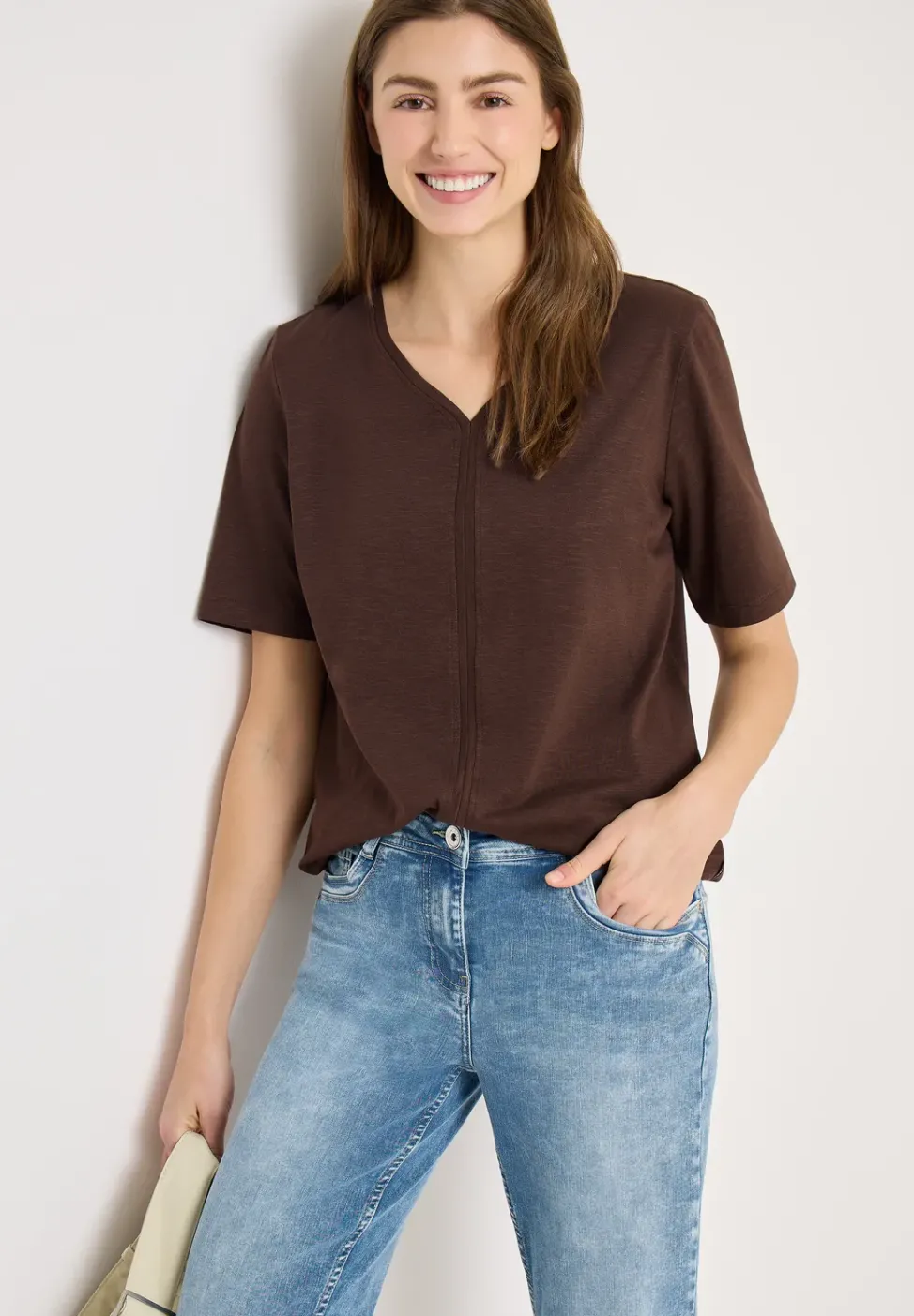 Kurzarm T-Shirt im Tunika-Look