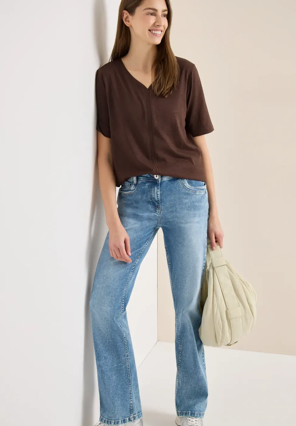 Kurzarm T-Shirt im Tunika-Look