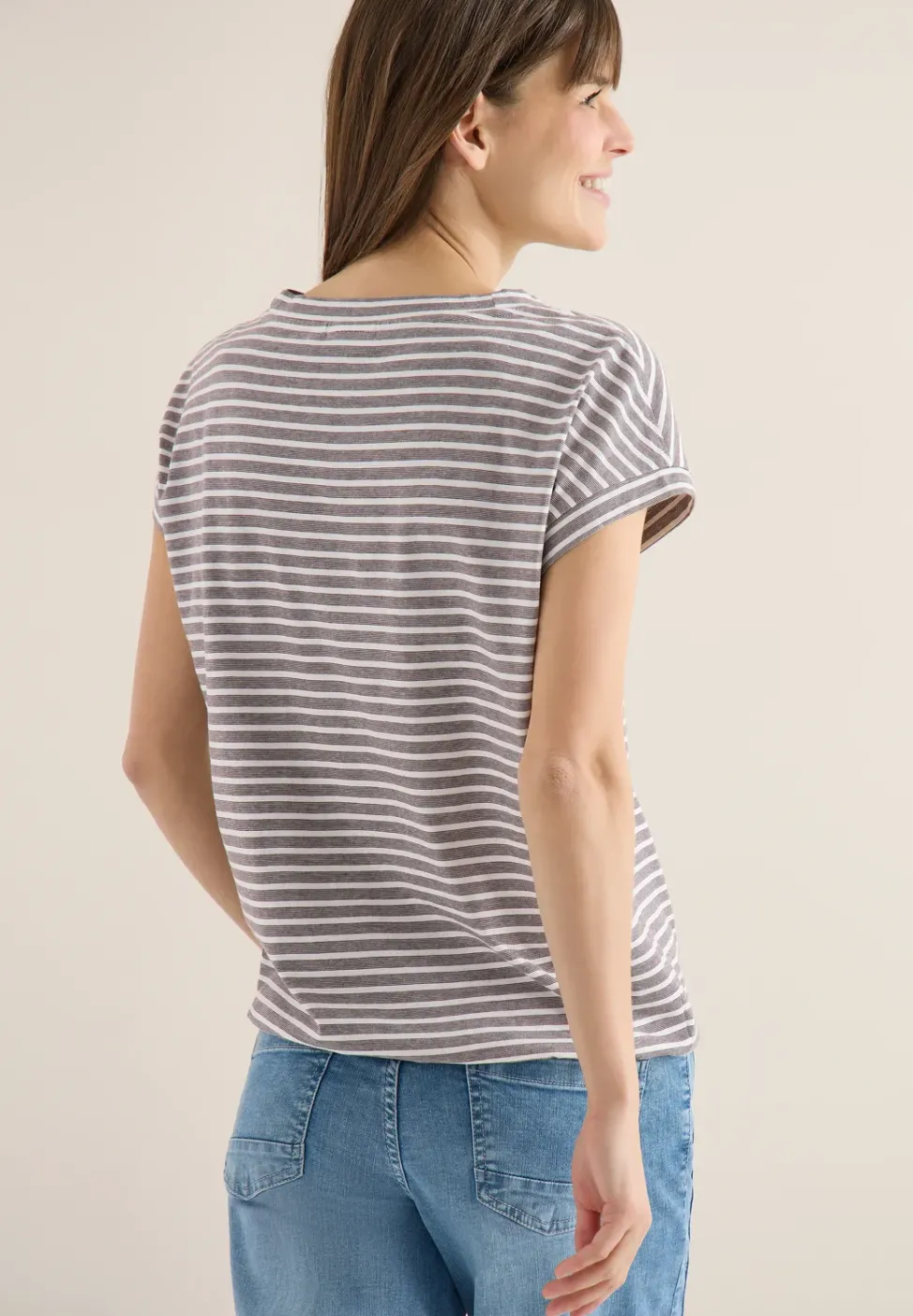 Kurzarm T-Shirt mit elastischem Saum