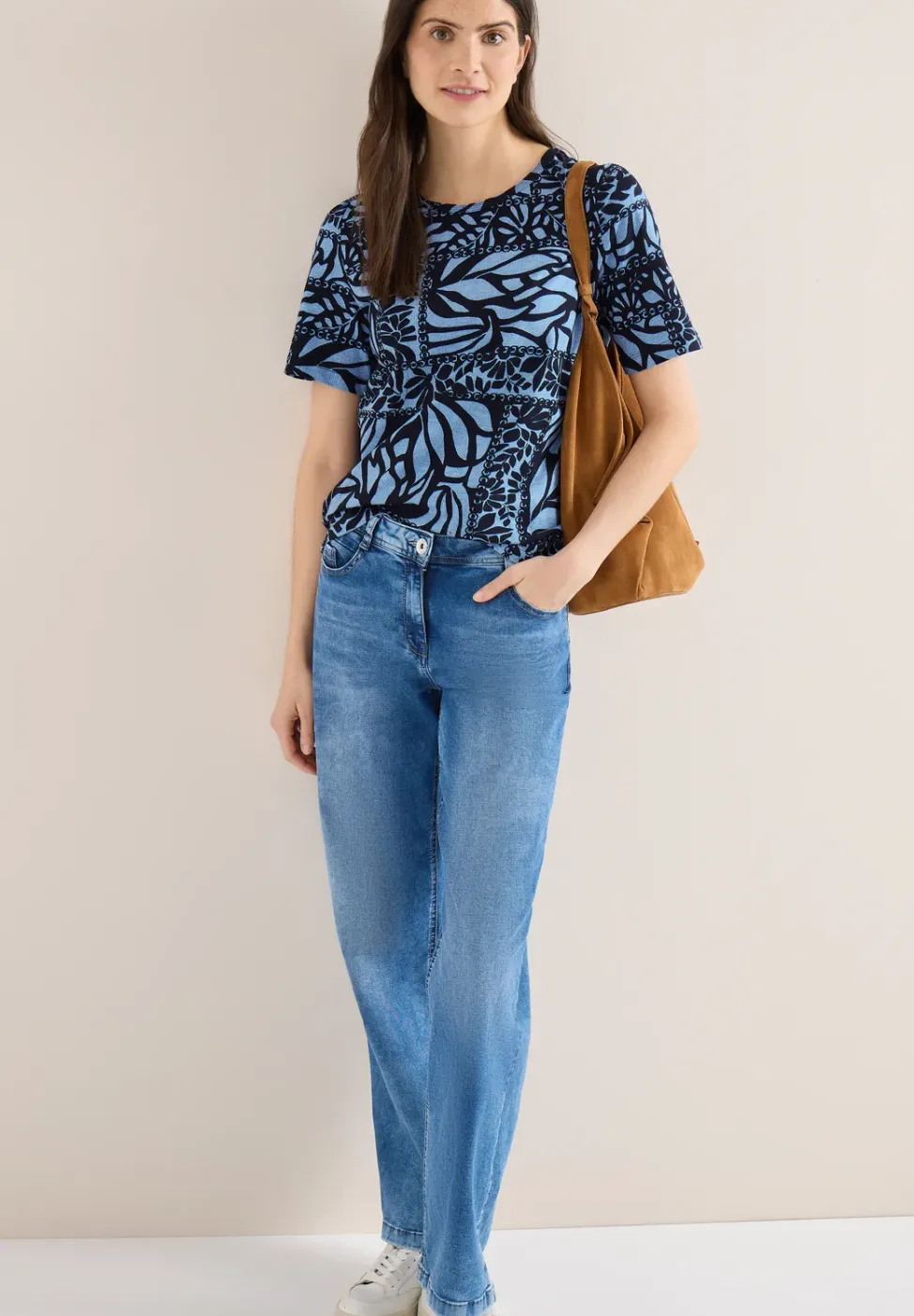 Kurzarm T-Shirt mit Patchwork Print