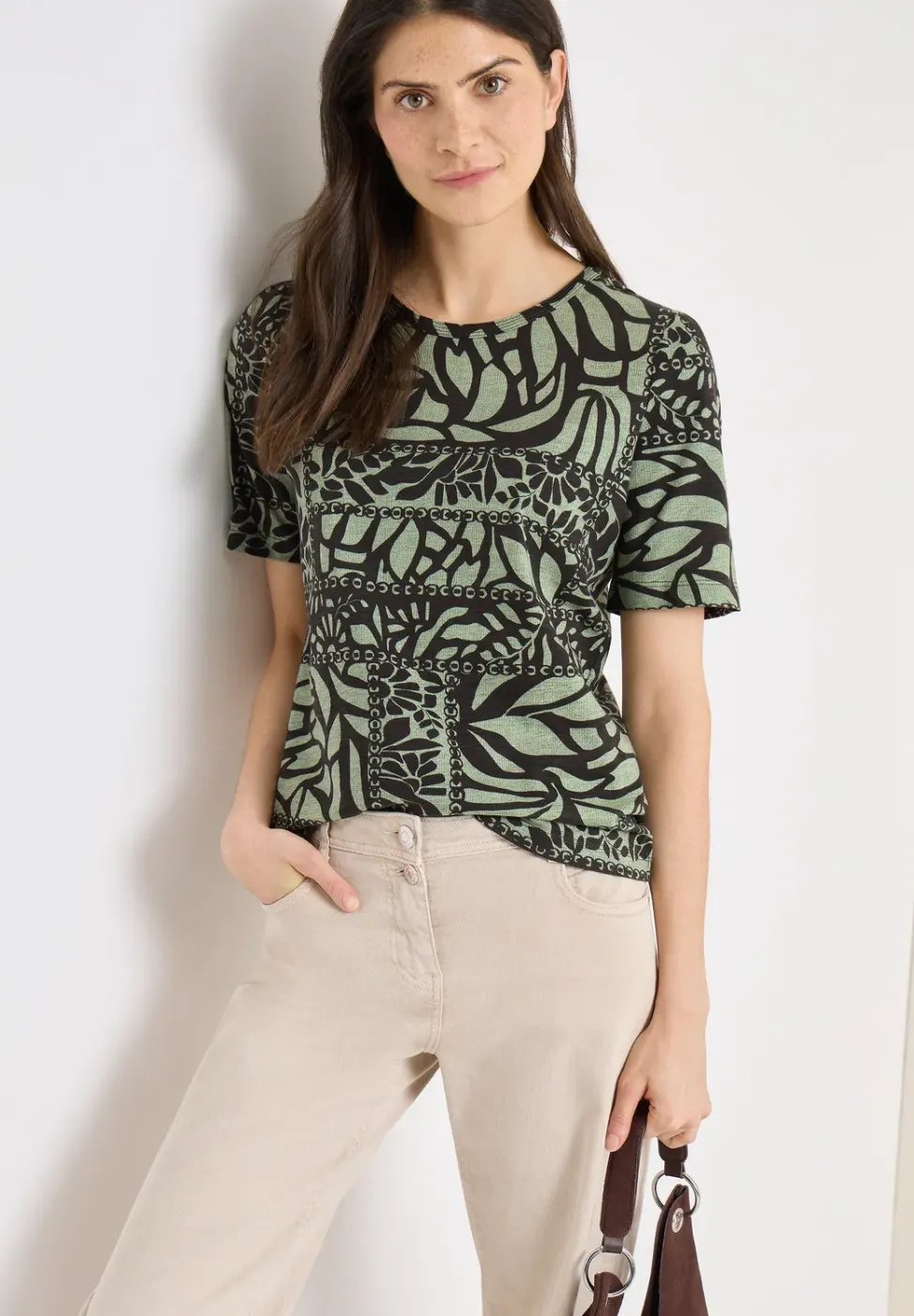 Kurzarm T-Shirt mit Patchwork Print