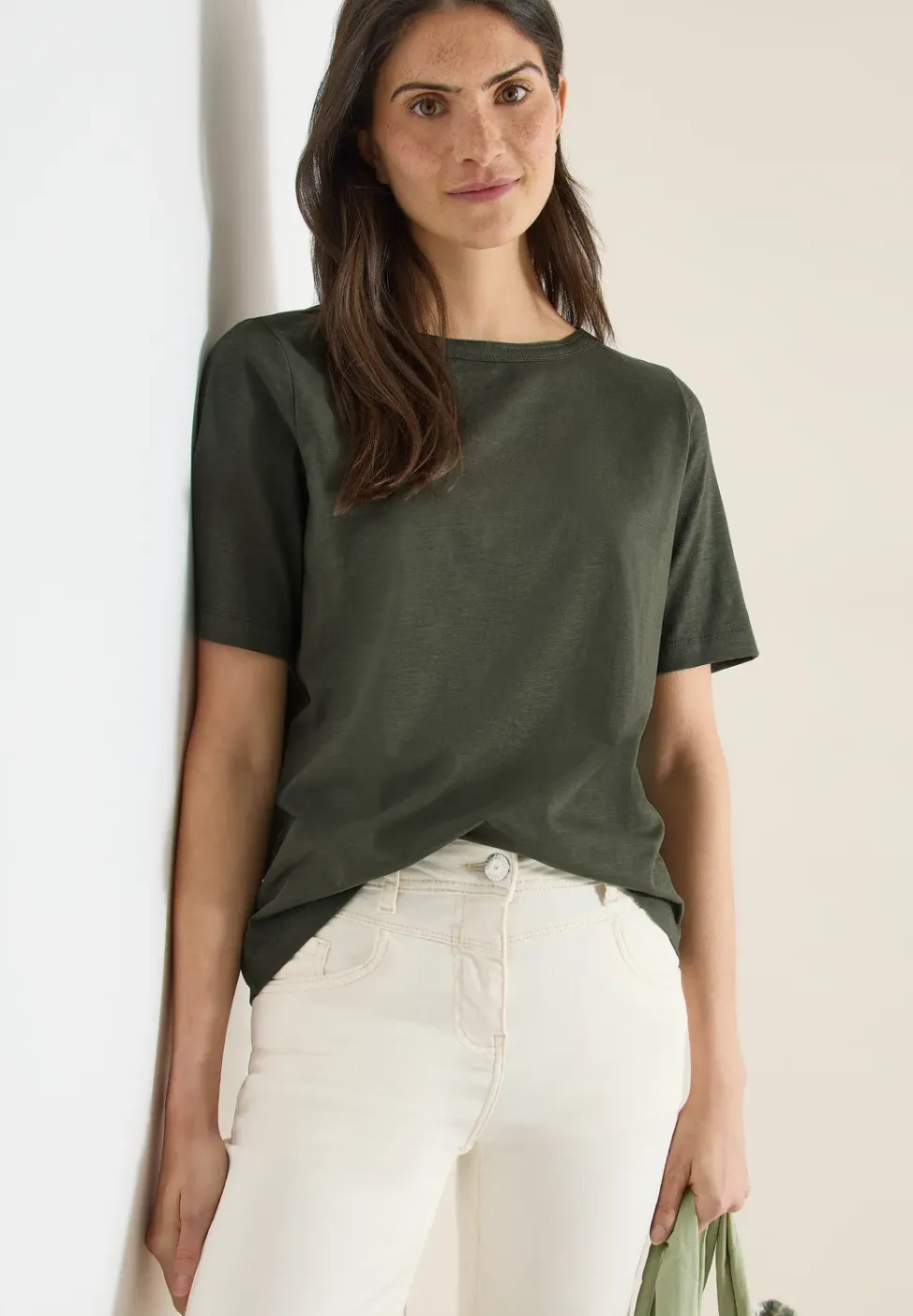 Kurzarm T-Shirt mit U-Boot-Ausschnitt