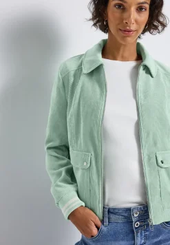 Kurze Cordjacke