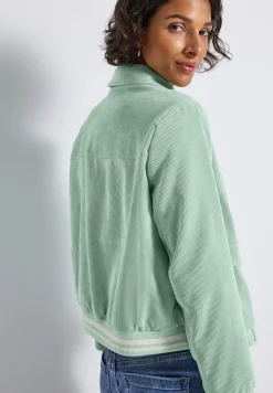 Kurze Cordjacke