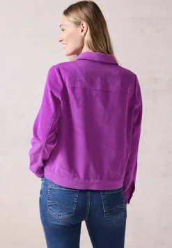Kurze Cordjacke