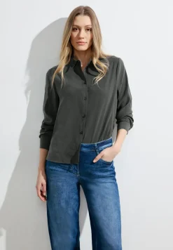 Kurze Hemdbluse