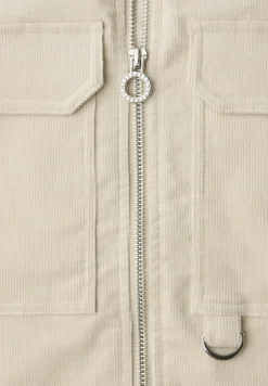 Kurze Jacke
