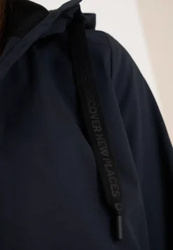 Kurze Jacke