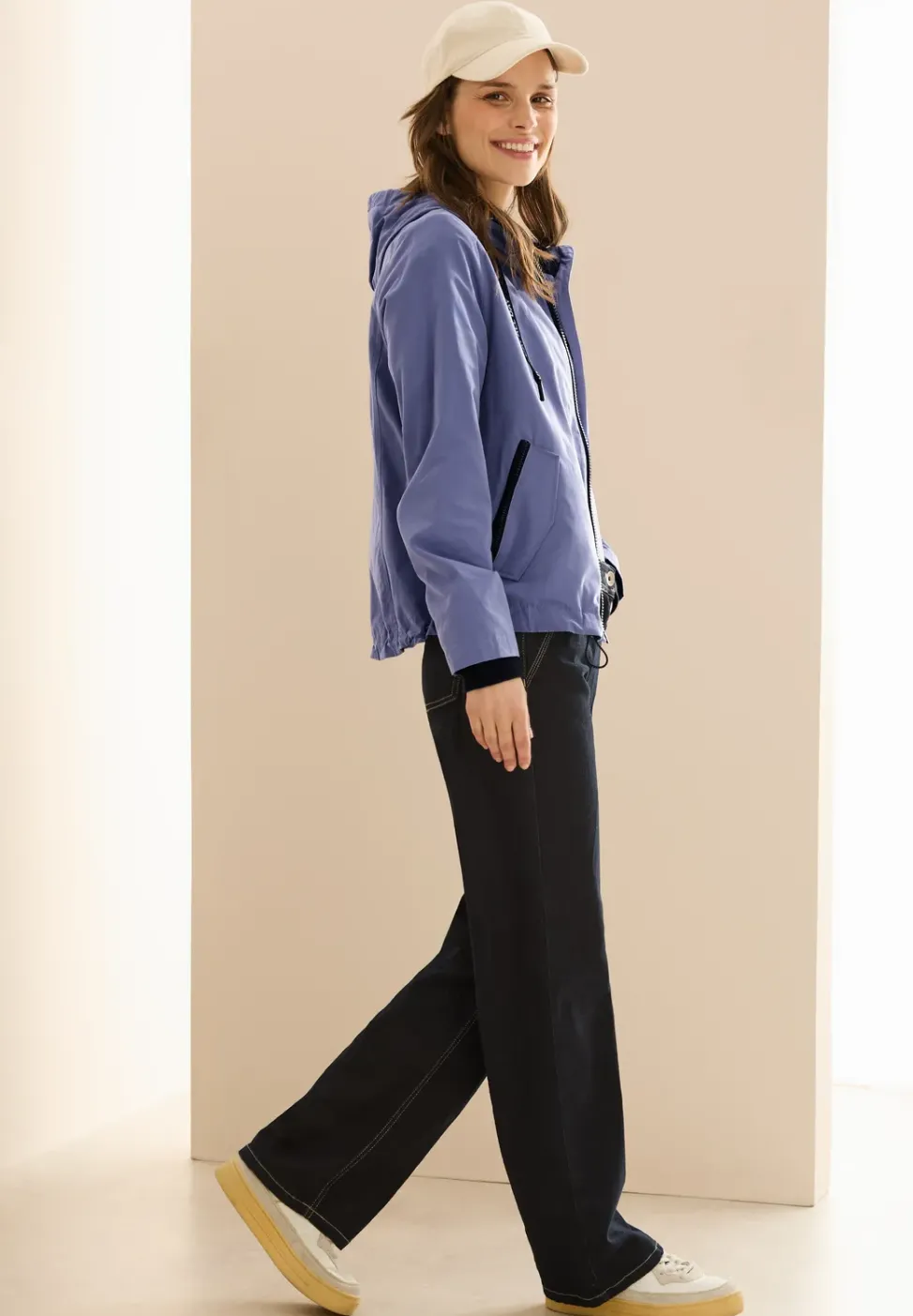 Kurze Jacke